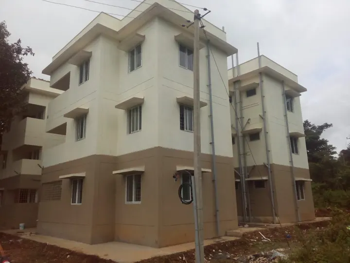 Haliyal 12 Pc Quarters — Astrapia project photograph 82
