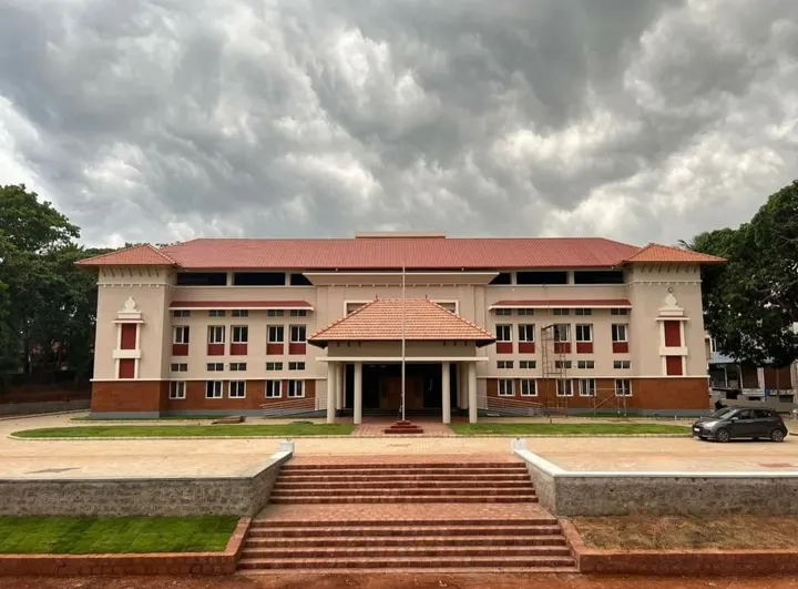 Moodbidri Mangalore Mini Vidhana Soudha — Astrapia project photograph 214